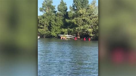 1 missing, multiple people injured after boat crash on Lake Austin
